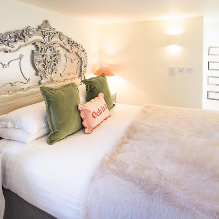 Вилла Gorgeous Boutique Flat Sleeps 2 In Лайм-Реджис Экстерьер фото